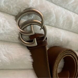 Gucci Brown Leather Belt with Silver Buckle